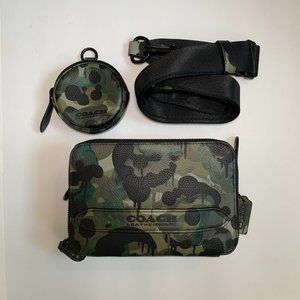 Coach Boutique Charter Crossbody With Hybrid Pouch With Camo Print in Gr…